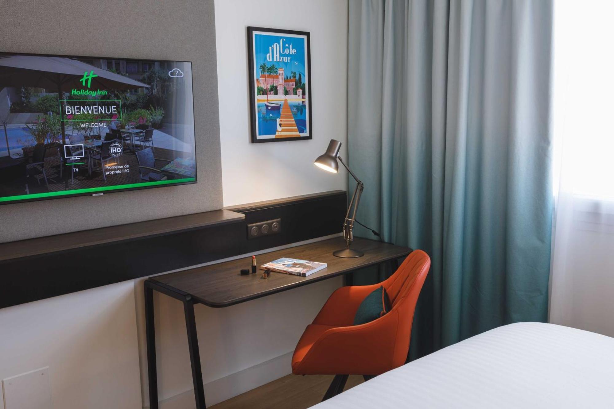 Holiday Inn Toulon City Centre By Ihg Экстерьер фото
