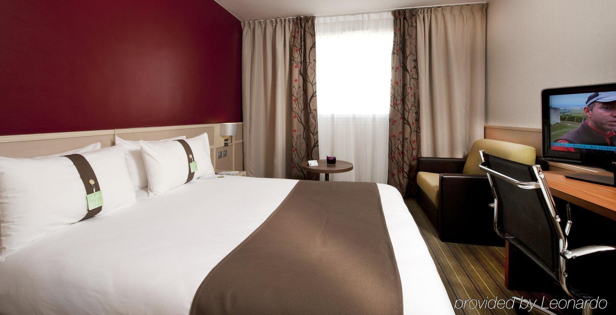 Holiday Inn Toulon City Centre By Ihg Экстерьер фото